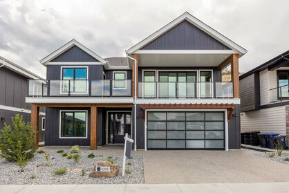 1095 Collinson Court